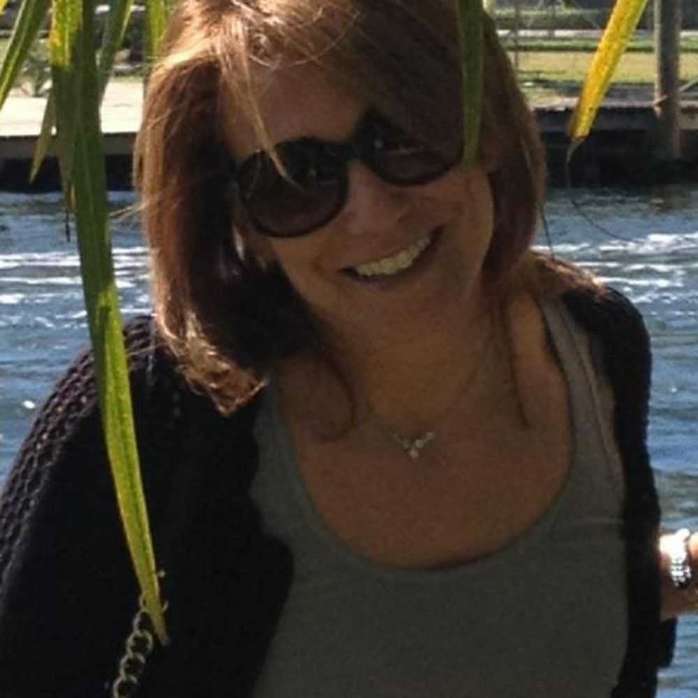 Meet your Posher, Denise